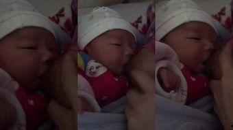 伤心的奶水,母爱深沉的泪滴